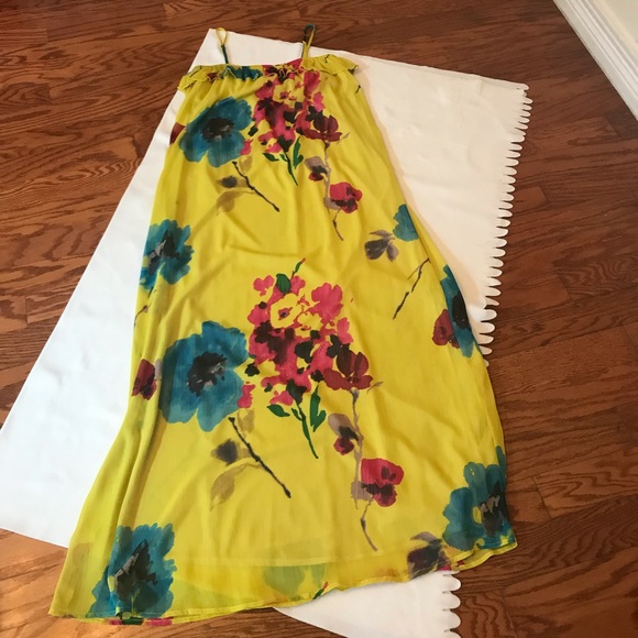 - Old Navy colorful summer dress - Picture 4 of 10